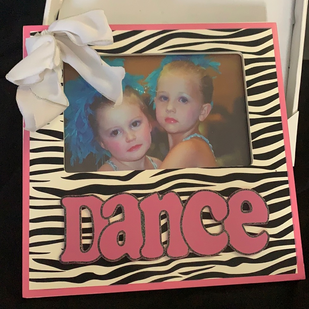 Beautiful Zebra Print w-Bow 4x6 Photo Frame!